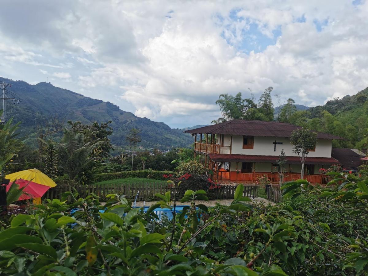 Finca Tradicional El Otono Pijao Exteriör bild